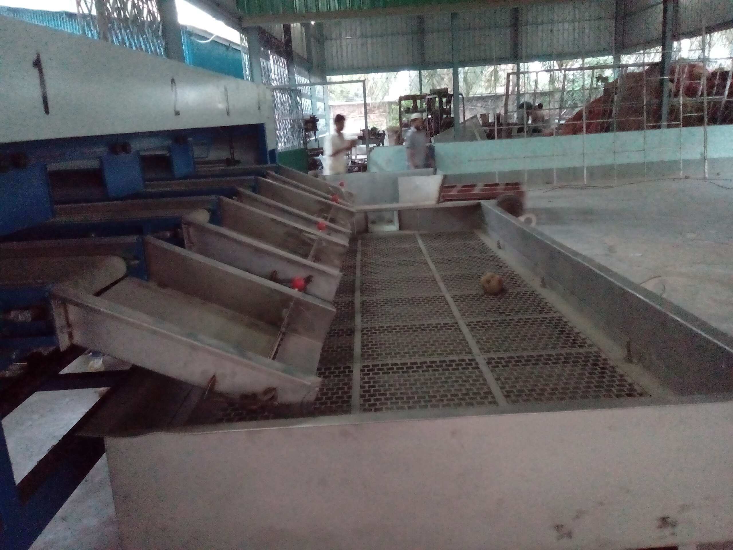 linear vibrating screen